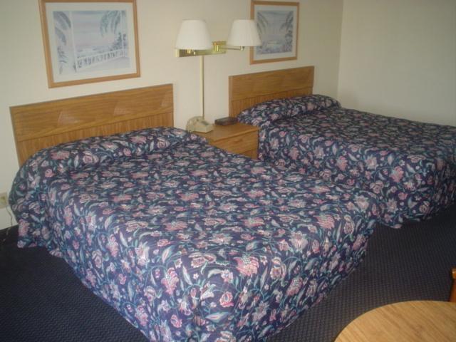 Clearwater Lakeshore Motel マッキノー・シティ 部屋 写真